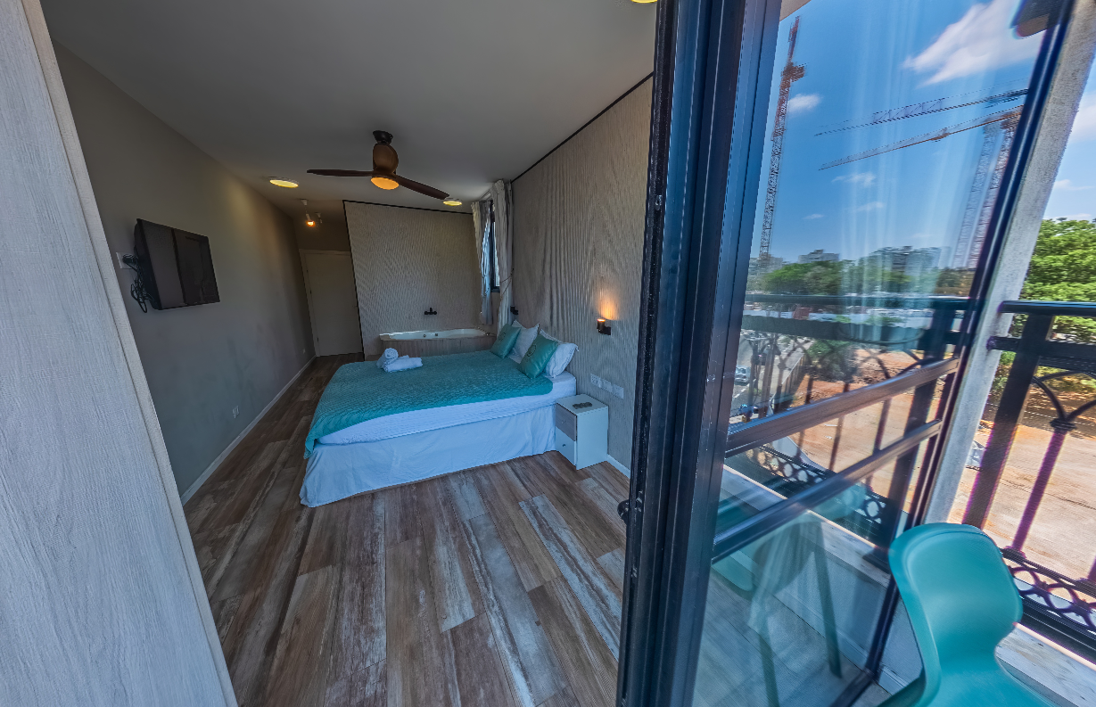 יחידת ג'קוזי פנימי 