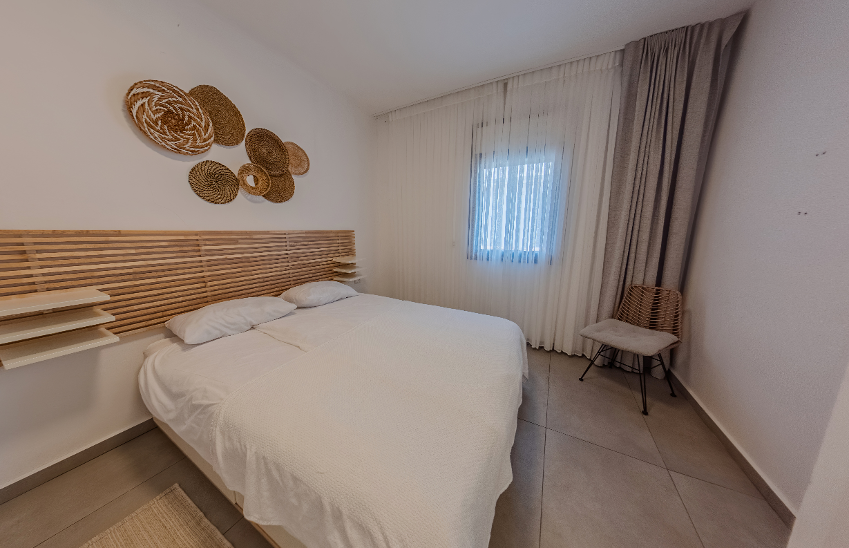 דירה עם מרפסת מהסלון