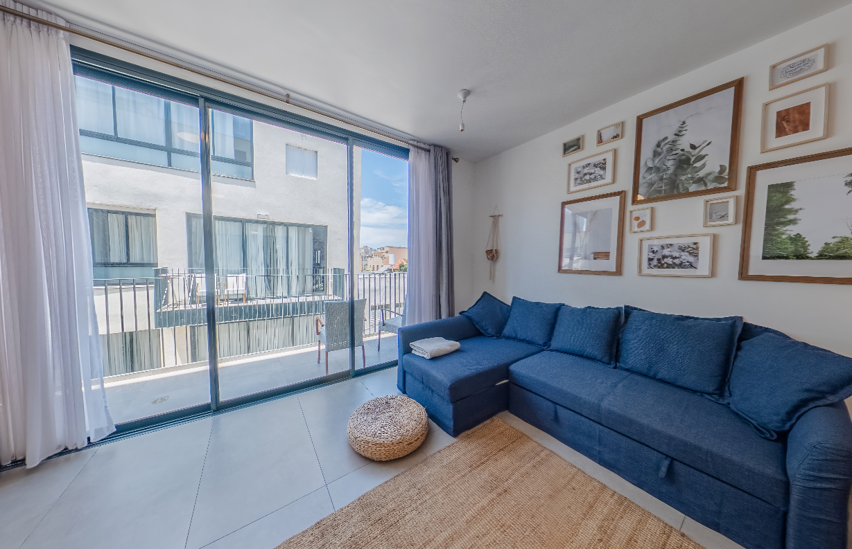 דירה עם 2 מרפסות